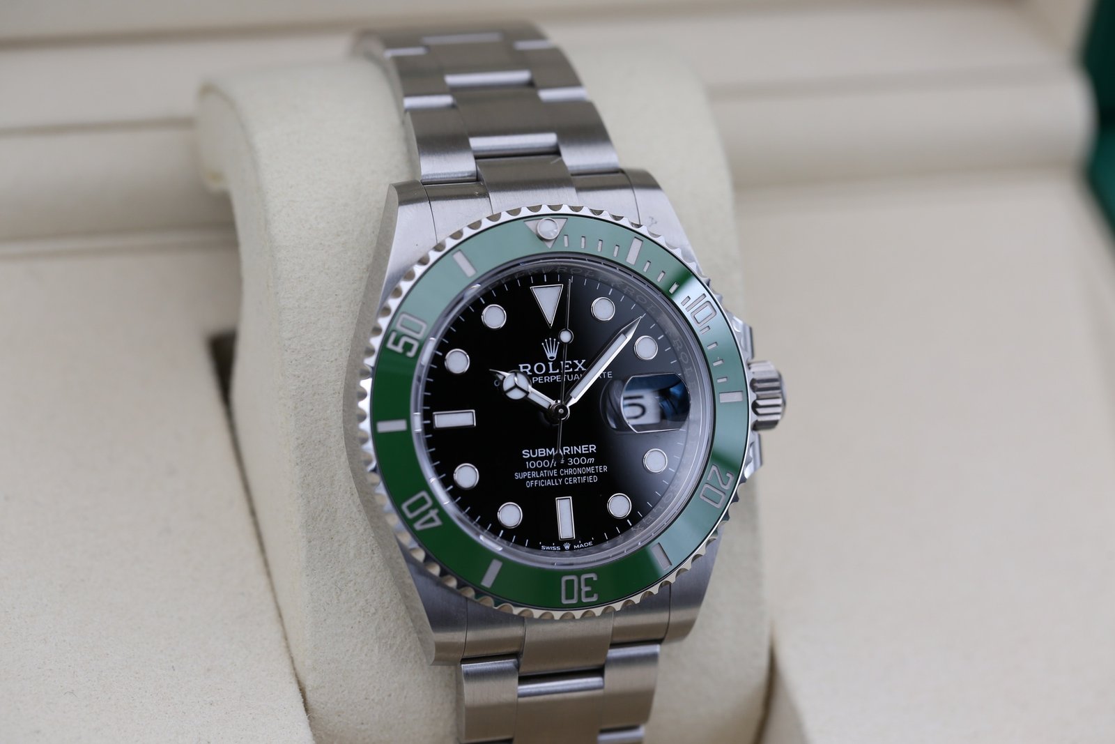 Rolex 126610LV Black SUBMARINER 41mm 2025 STARBUCKS 4 0b8506ed 35c0 4b3a 8807 02dcd7eed9c6