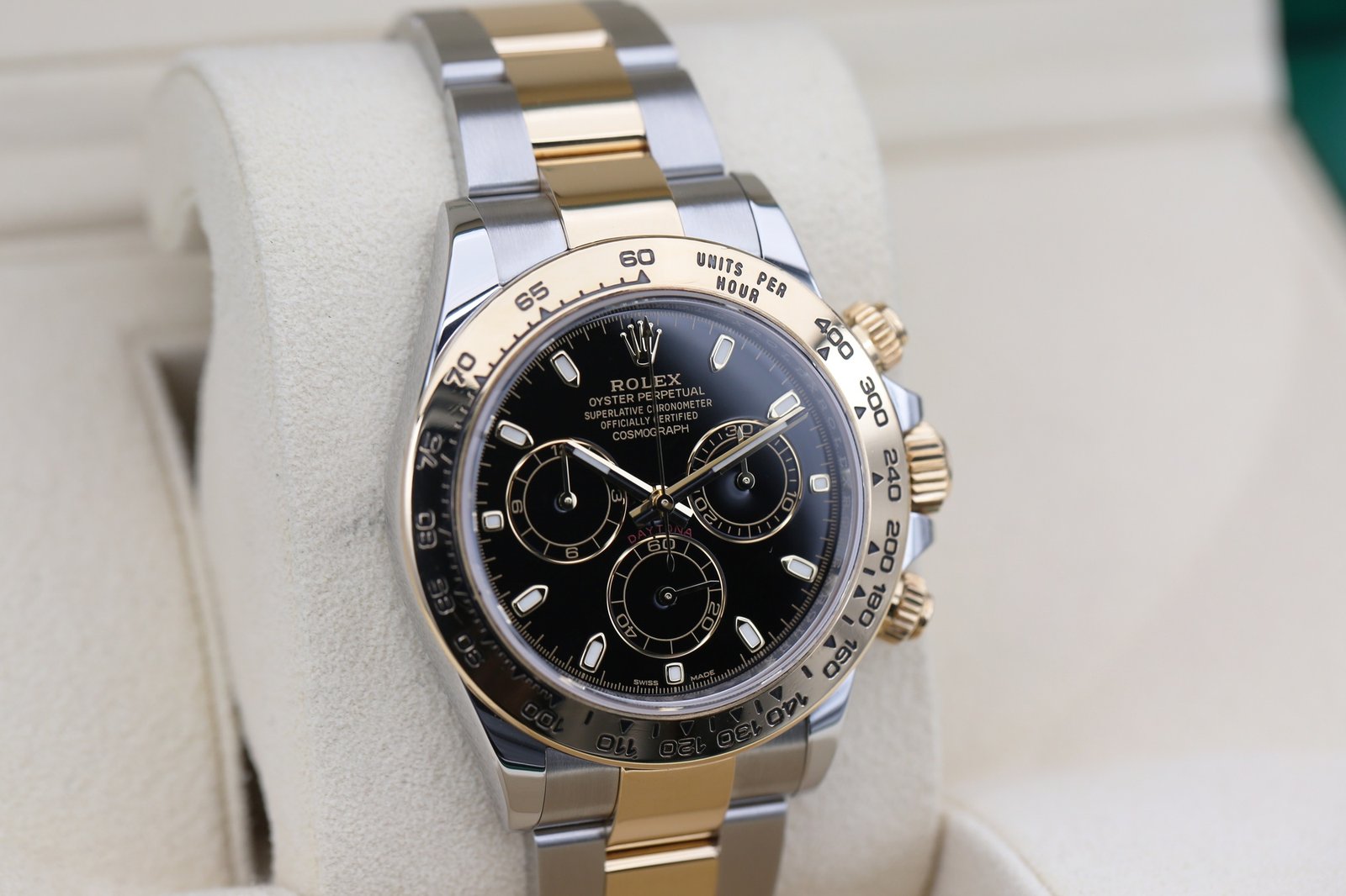 Rolex 116503 Black DAYTONA 40mm 2019 4 1ffef92e e1d6 48da 82f7 6a0aab81aebd