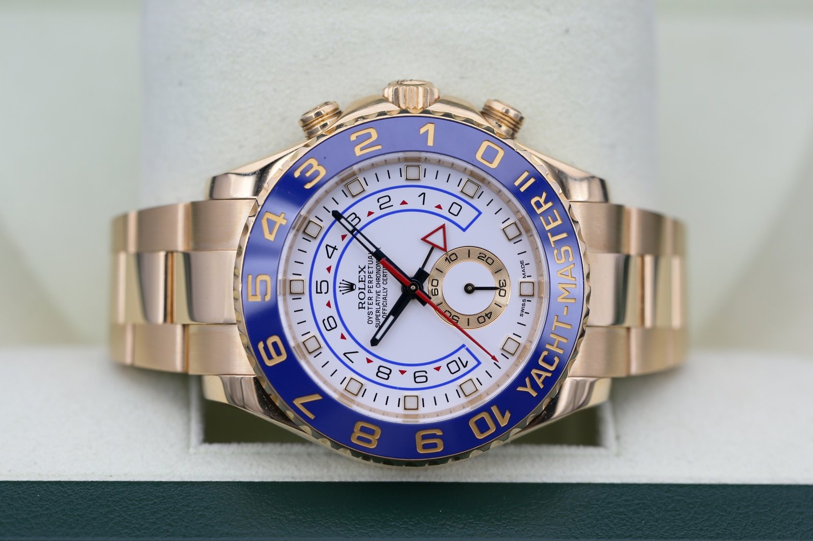 Rolex 116688 White YACHT-MASTER II 44mm 2014 5 434e72ef a3d6 4466 ba4e 6c08c0491357 1