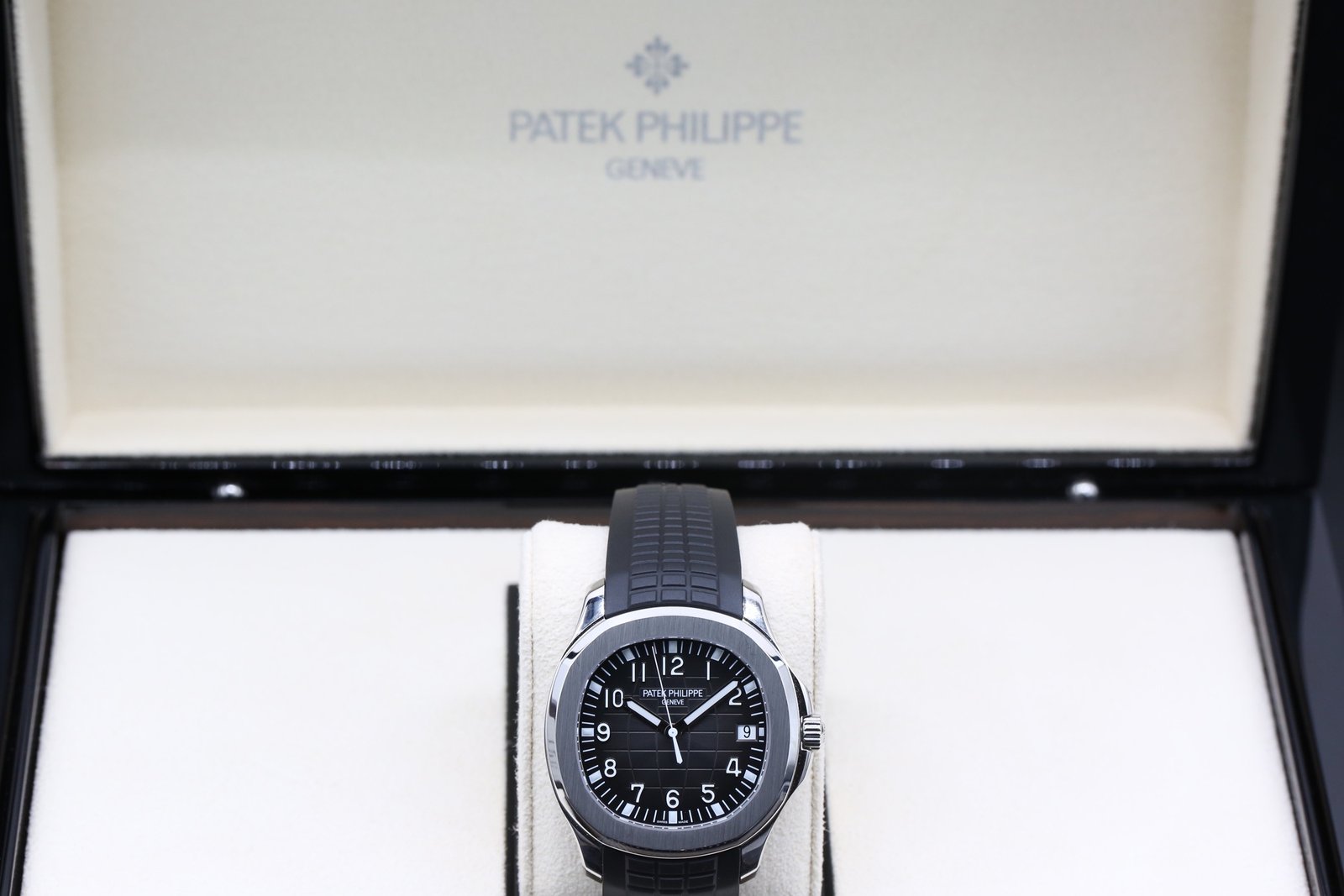 Patek Philippe 5167/1A-001 Black AQUANAUT 40mm 2021 5 7648f259 3195 48d4 9e44 36e7ffb22fe1