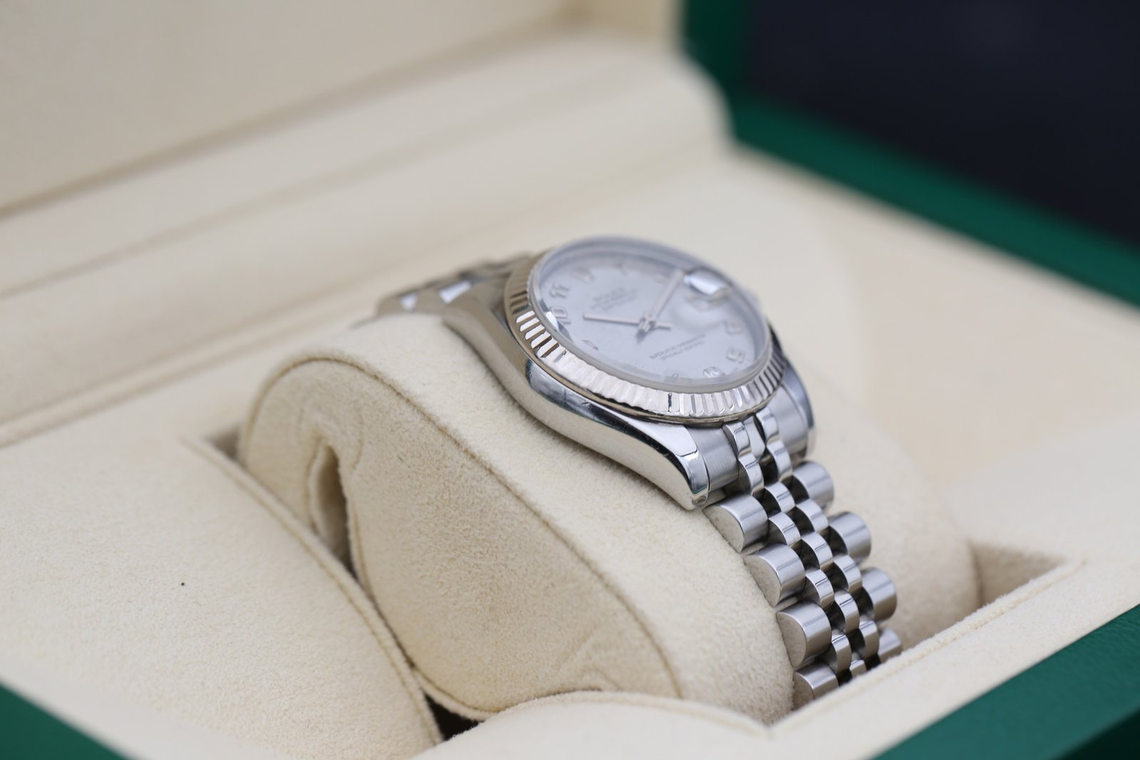 Rolex 178274 Mother Of Pearl DATEJUST 31mm 2008 8 773cb404 cd62 47e9 a86b 13dca41ae21e