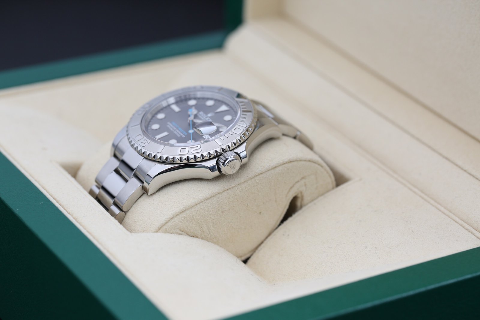 Rolex 126622 Rhodium YACHT-MASTER 40mm 2022 8 84f06b89 3dd5 4d65 91b7 0b45dffba61b