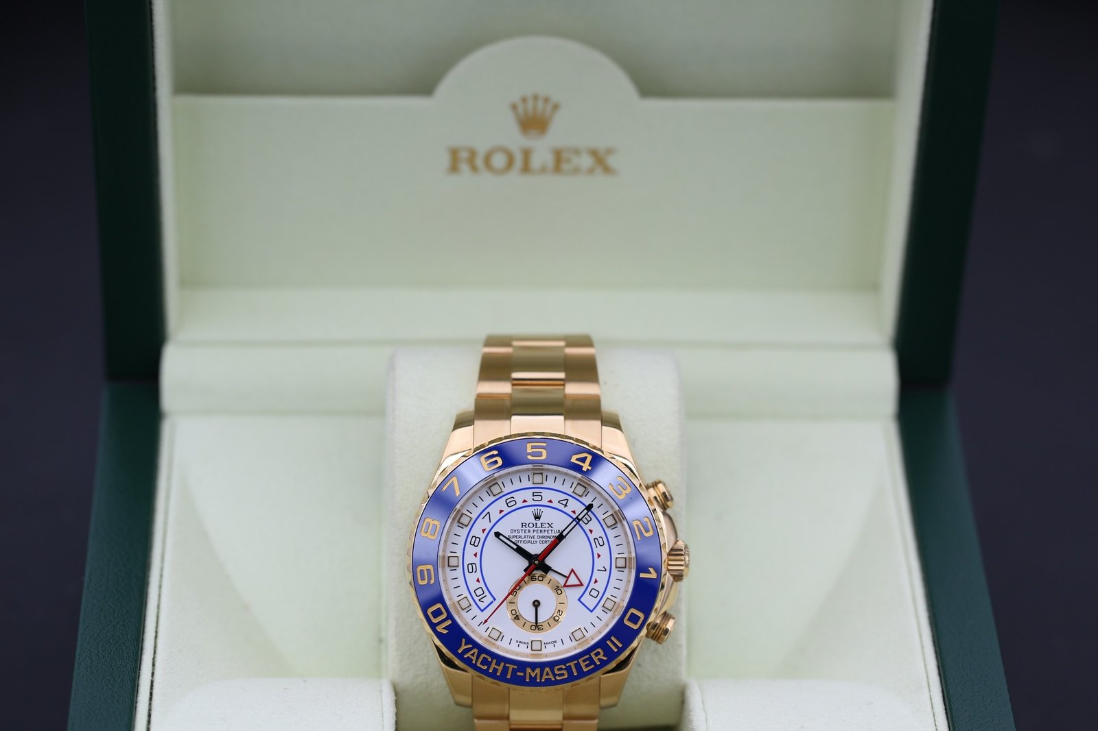 Rolex 116688 White YACHT-MASTER II 44mm 2014 6 88bec0a8 3c3c 4b86 b722 d9d05e58d22f 1