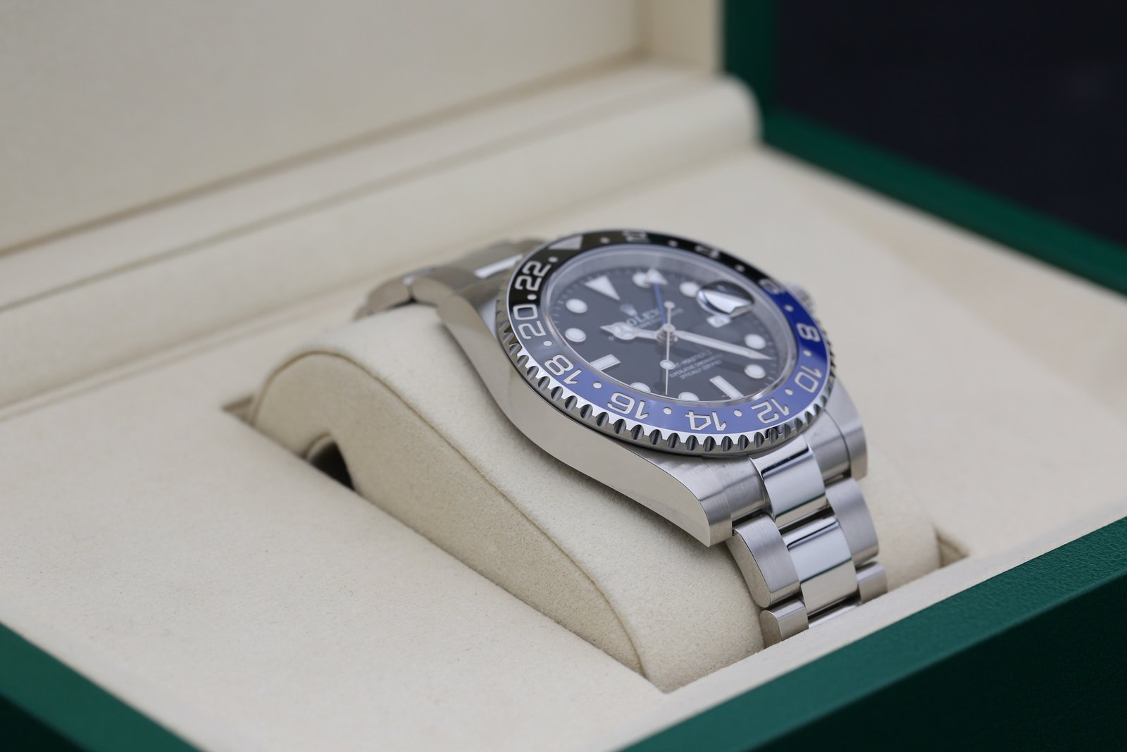 Rolex 126710BLNR Black GMT-MASTER II 40mm 2026 Batman 9 92dc61fc 5a51 45ff 8575 5028fb513bbc