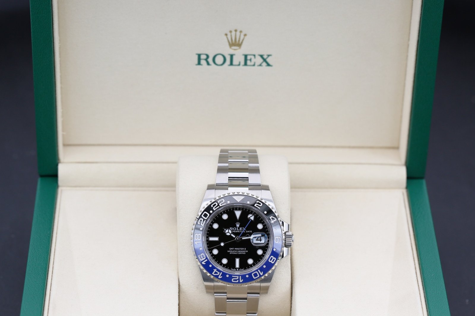 Rolex 126710BLNR Black GMT-MASTER II 40mm 2026 Batman 6 b4dfa9ab 0a2b 4117 a428 d2688dc7e22a
