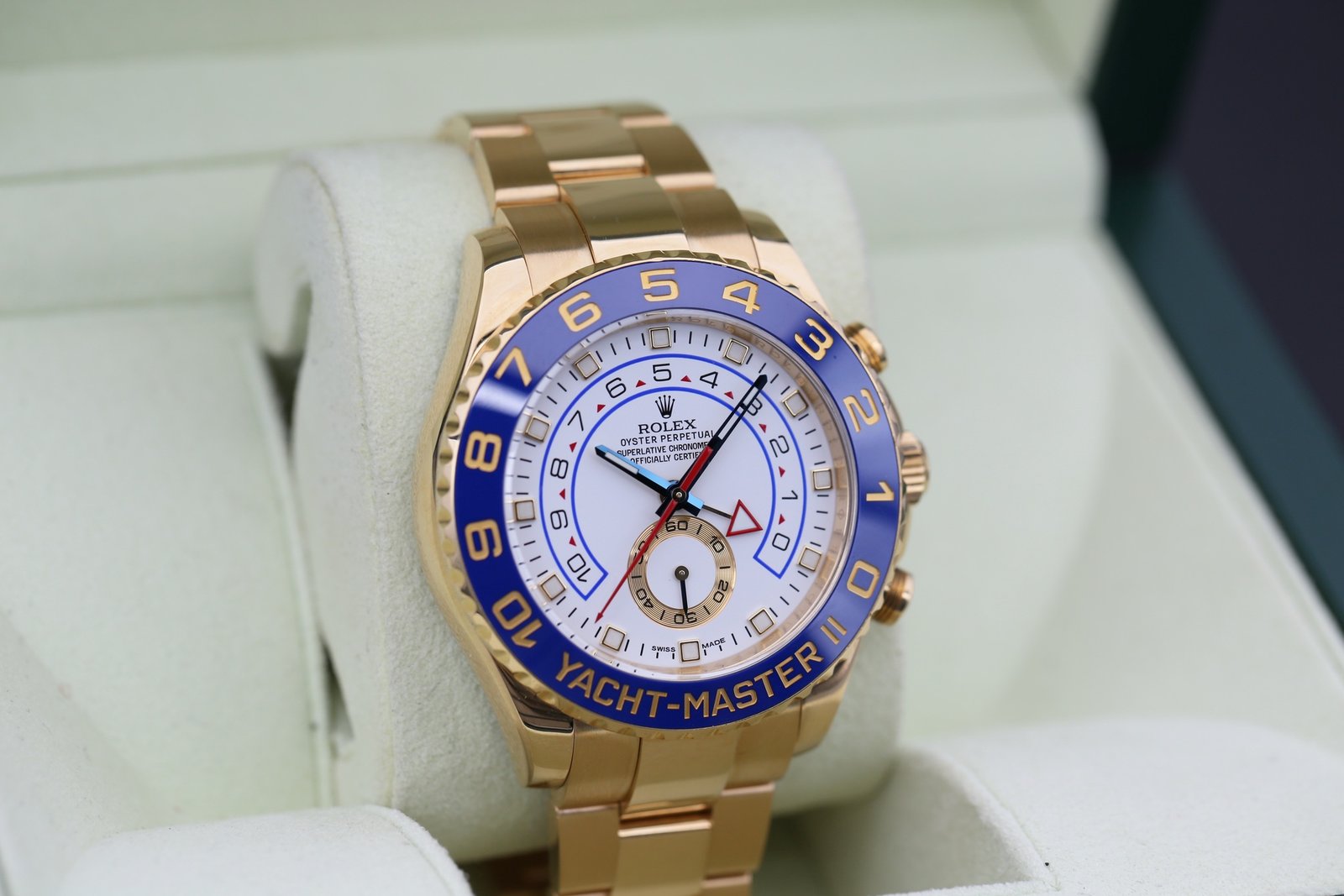 Rolex 116688 White YACHT-MASTER II 44mm 2014 4 c2126e35 1713 4633 af7c 2673cd810a9f 1