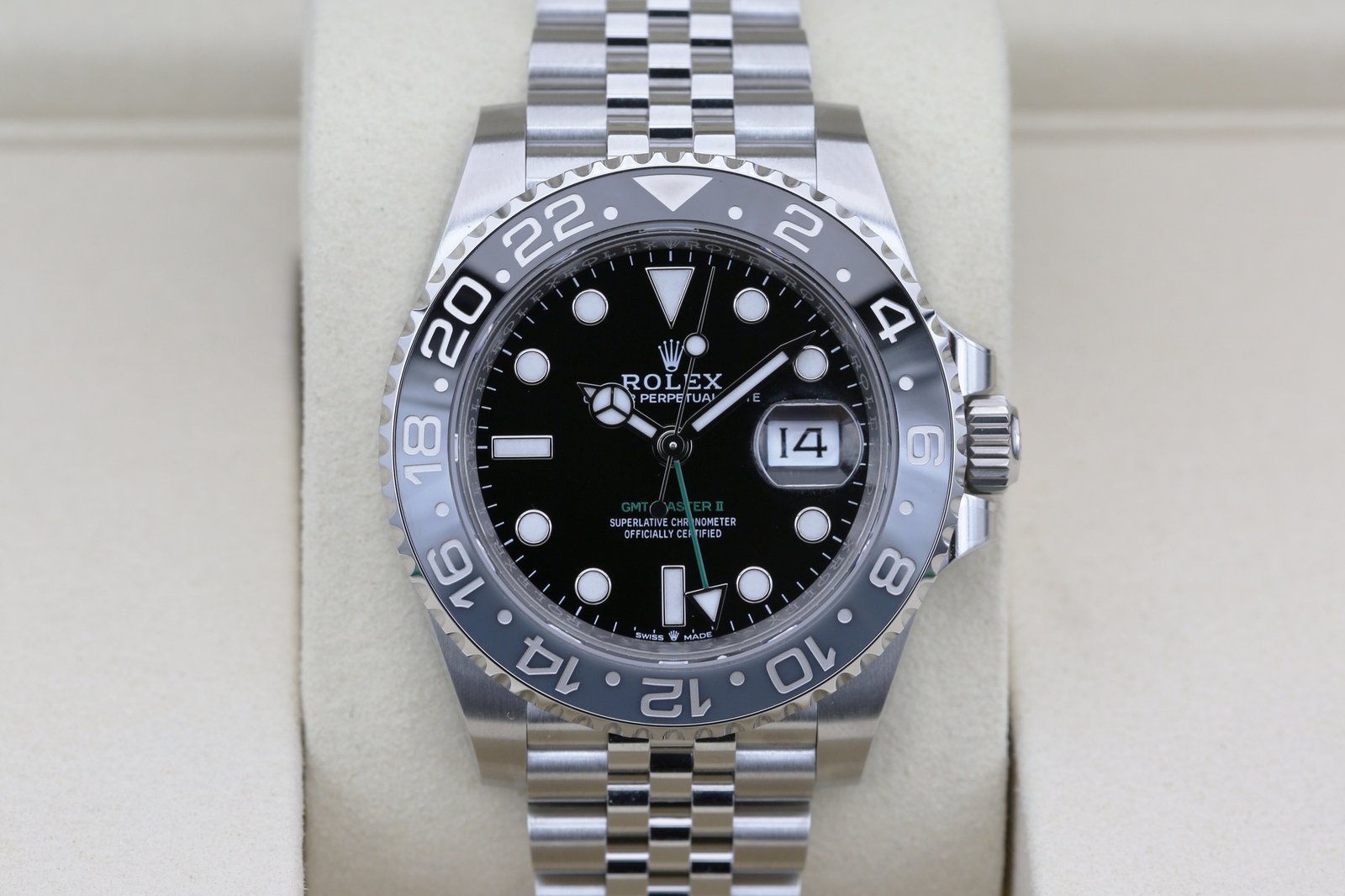 Rolex 126710GRNR Black GMT MASTER II 40mm 2026 Bruce Wayne 3 f9819a58 3d75 467f ab40 aaaaf54dceca 1